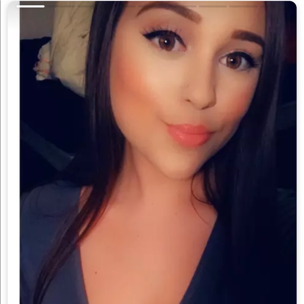 Meet your Posher, Brittany